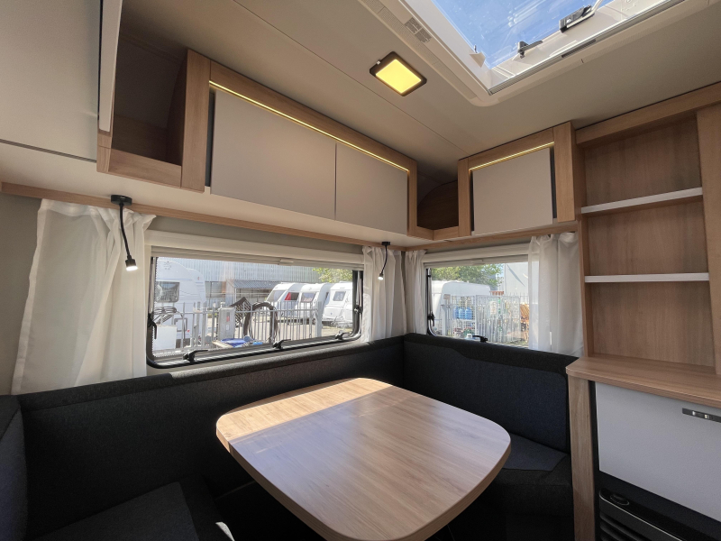 Knaus Sport 460 EU Enkele bedden  foto: 9