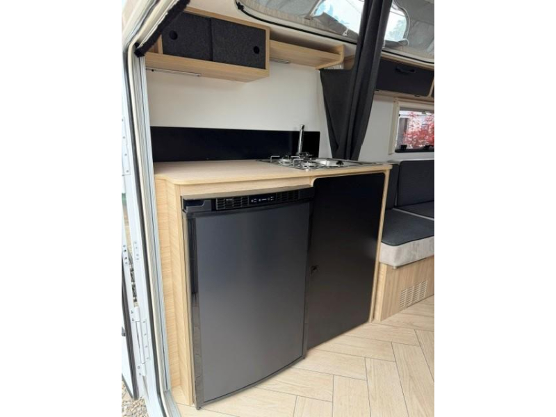 Caravelair Pop Top Mini Freestyle 320 licht compact elektrisch  foto: 11