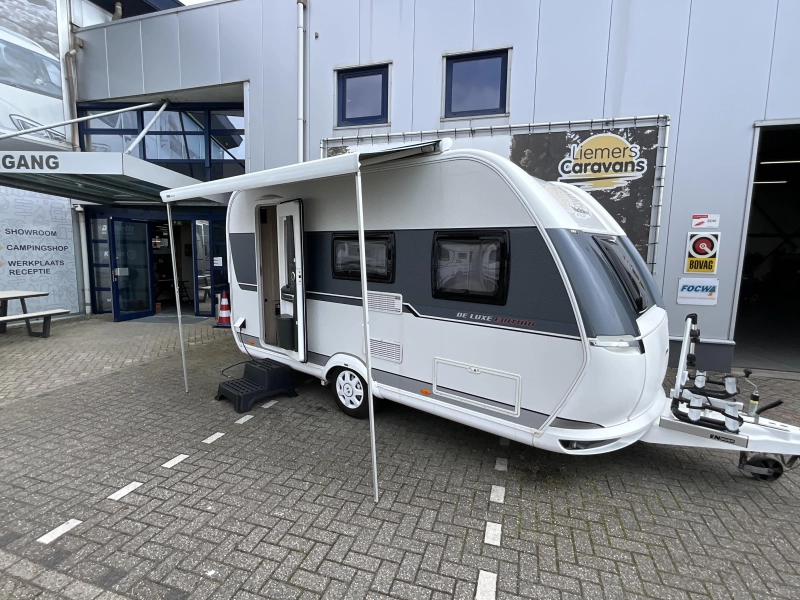 Hobby De Luxe Edition 440 SF MOVER-VOORTENT-LUIFEL 