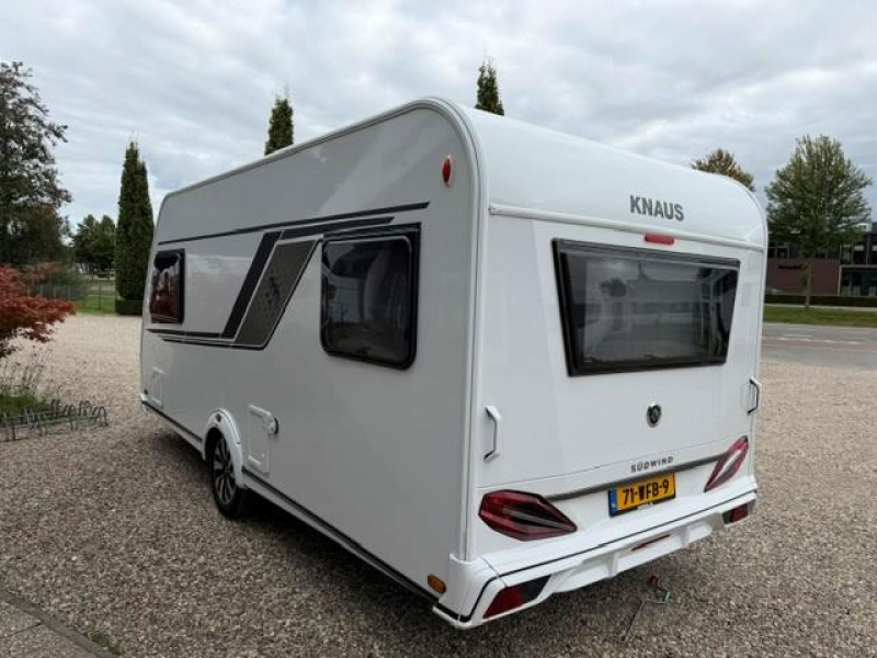 Knaus Sudwind 60 Years 460 EU mover fietsenrek luifel  foto: 5