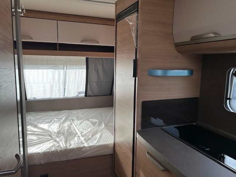 Knaus Sudwind Black Selection 420 QD  foto: 9