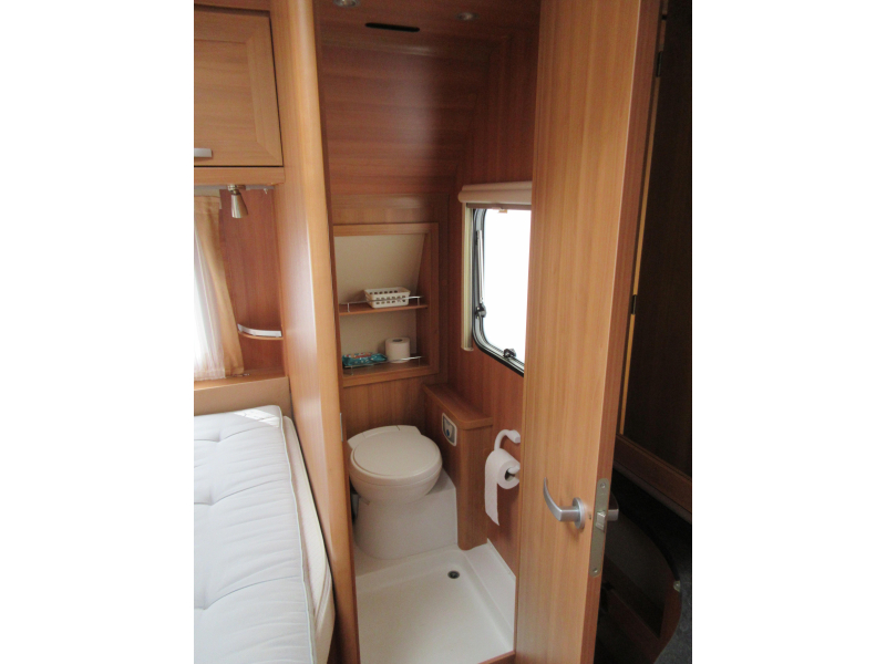 Eriba Sporting Jive 465 MOVER LUIFEL DEELTENT  foto: 12
