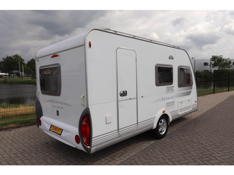 Knaus Sudwind 420 QD Mover/ Reisluifel 