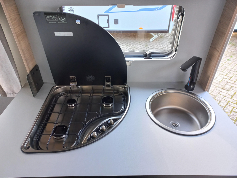 Weinsberg CaraOne Edition HOT 390 QD  foto: 8