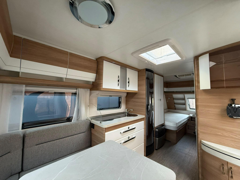 Hobby De Luxe 540 UL Top conditie!  foto: 11