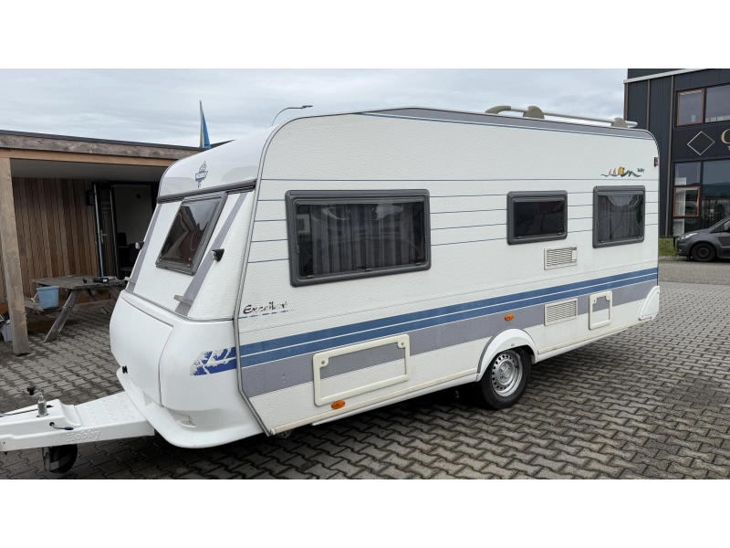 Hobby Excellent 460 UFE frans bed rondzit toilet  foto: 14