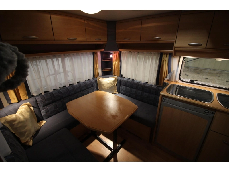 Knaus Sudwind 450 TUF Voortent, Fietsenrek,  foto: 6