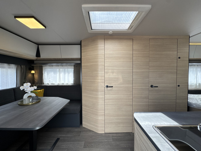 Hobby Maxia 585 UL met enkele bedden **Absolute topsegment van Hobby/Zeer ruime caravan/Nieuwe caravan** foto: 1