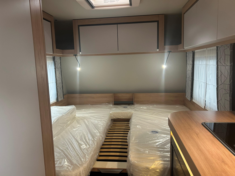 Knaus Sport 460 EU 2026 ENKELE BEDDEN  foto: 4