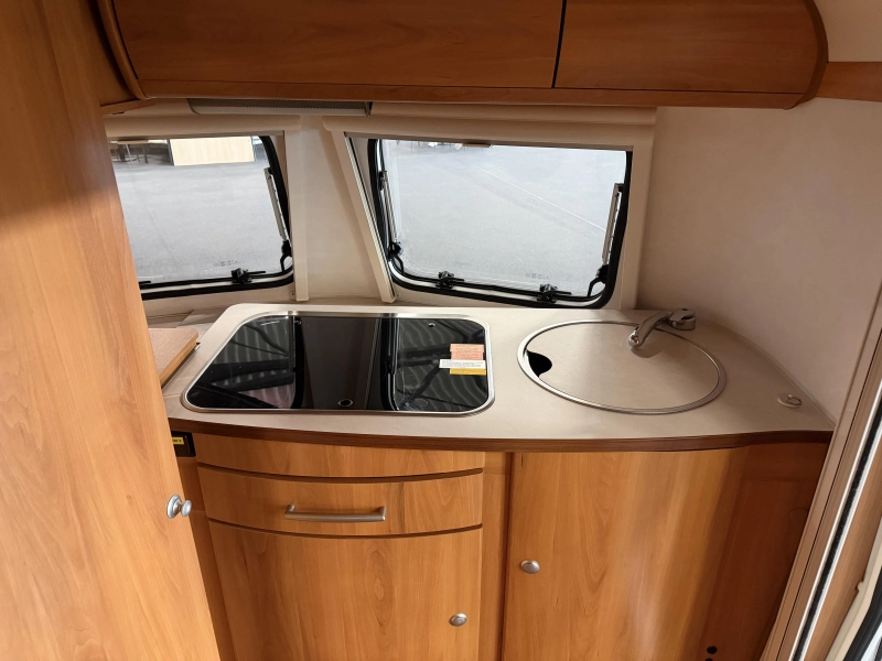 Eriba Triton 420 Unico verona / mover  foto: 9
