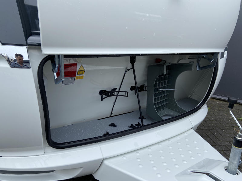 Hobby Maxia 585 UL Enkele bedden, rondzit 
