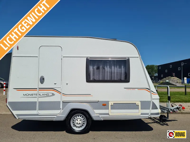 LMC Viola 330 Incl. Voortent! 2009/2011  hoofdfoto: 1