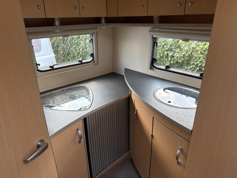 Kip Grey Line Special 44 EKL Mover/Luifel/Fietsdrager  foto: 6