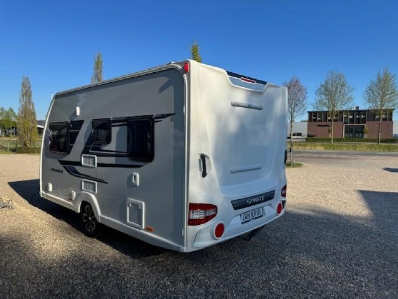 Sprite Mondial 420 SE aanbieding enkele bedden  foto: 5
