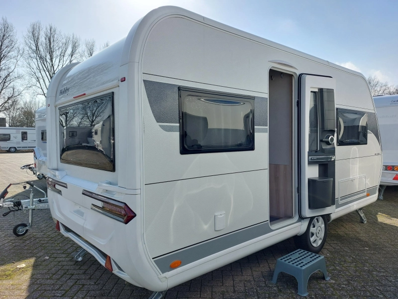 Hobby De Luxe 460 UFE Actie: Gratis Mover  foto: 1