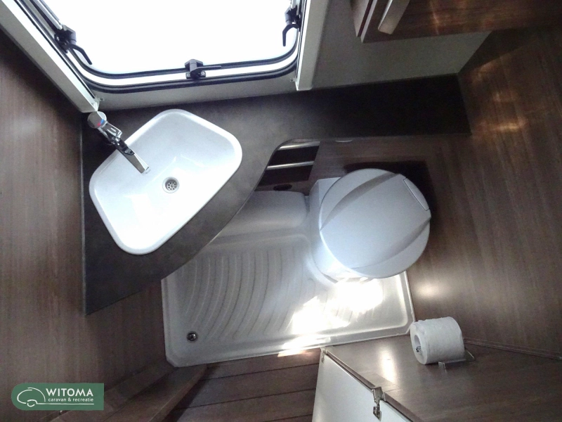 Knaus Sport Silver Selection 420 QD SALE mover - Luifel  foto: 8