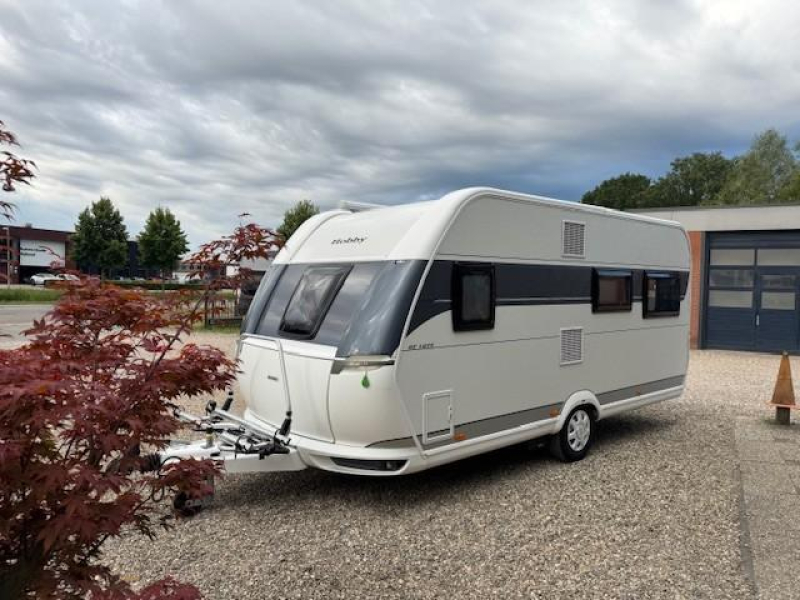 Hobby De Luxe 460 UFE mover luifel fietsenrek 