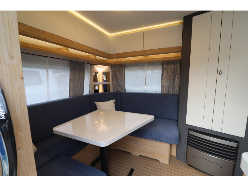 Hobby Excellent Edition 495 UL MODEL 2027 - 220  foto: 7
