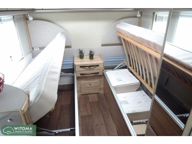 Eriba Nova GL - 60 edition 495 complete caravan !  foto: 11