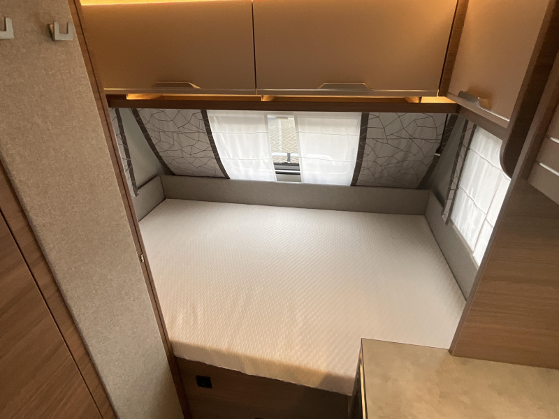 Knaus Sport E-Power Selection 420 QD AIRCO-LEVELSSYTEEM-LUIFEL  foto: 7