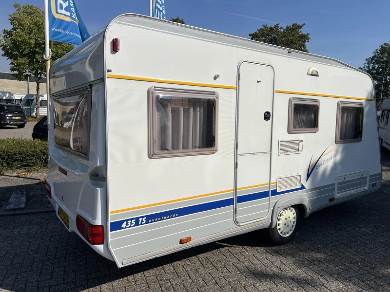 Bürstner Ventana Avantgarde 435 TS Voortent en losse luifel  foto: 1