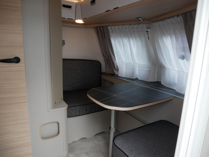 Eriba Touring Silver Editie 542  foto: 2