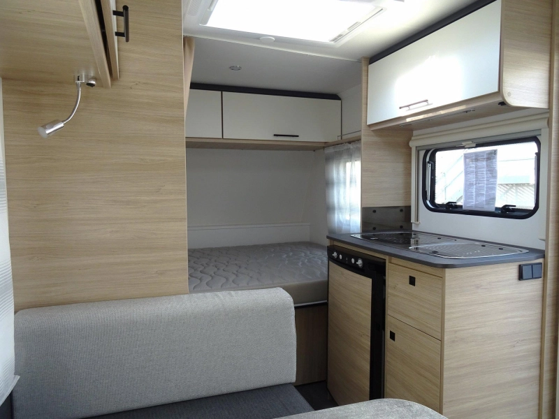 Caravelair Alba 390 licht gewicht uitvoering!  foto: 2