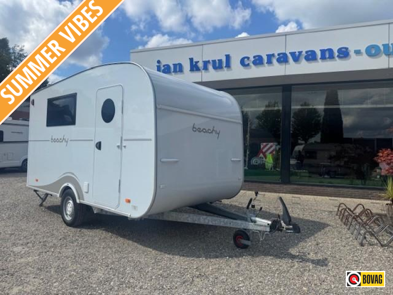 Hobby Beachy 420 lichte caravan 