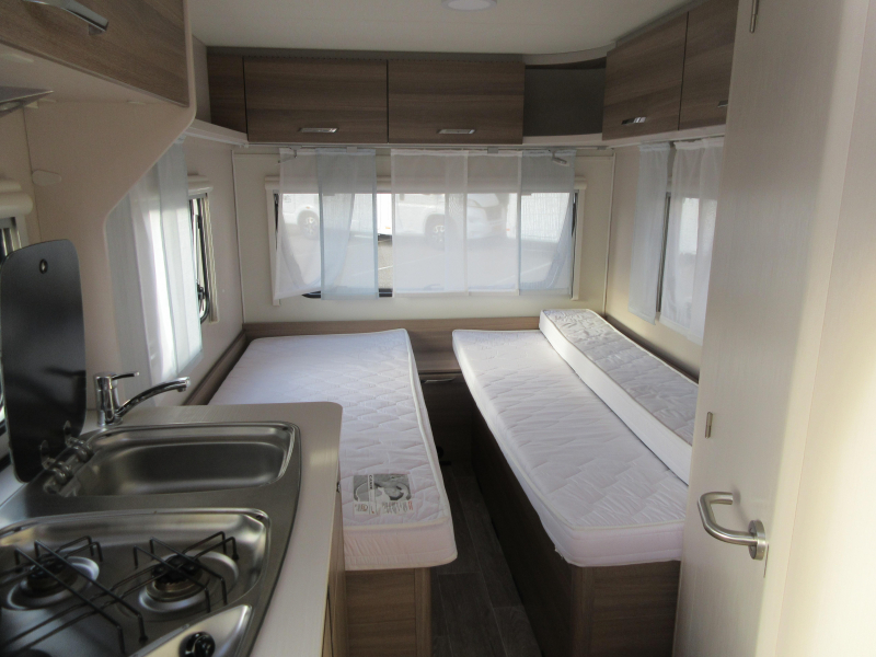 Dethleffs C'Joy 460 LE LICHTGEWICHT/ MET MOVER  foto: 2
