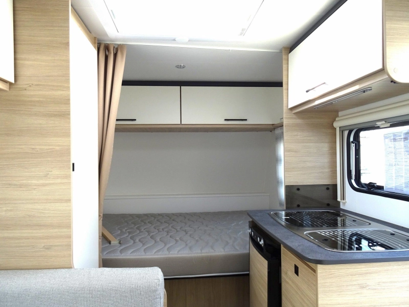 Caravelair Alba 390 licht gewicht uitvoering!  foto: 8