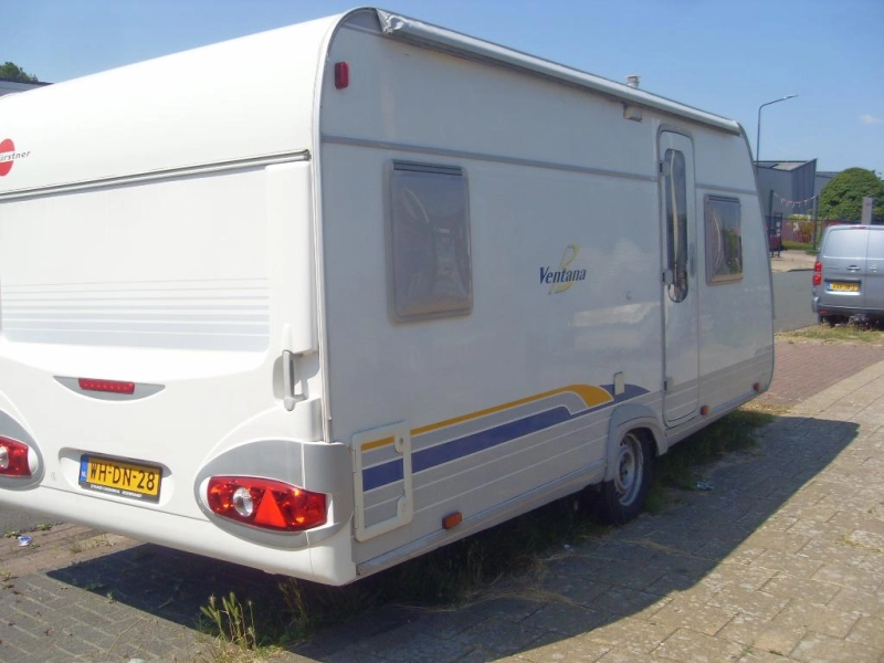 Bürstner Ventana 455 TS met Mover  foto: 1