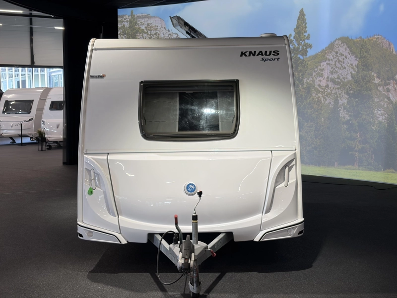Knaus Sport 400 QD mover / voortent  foto: 1