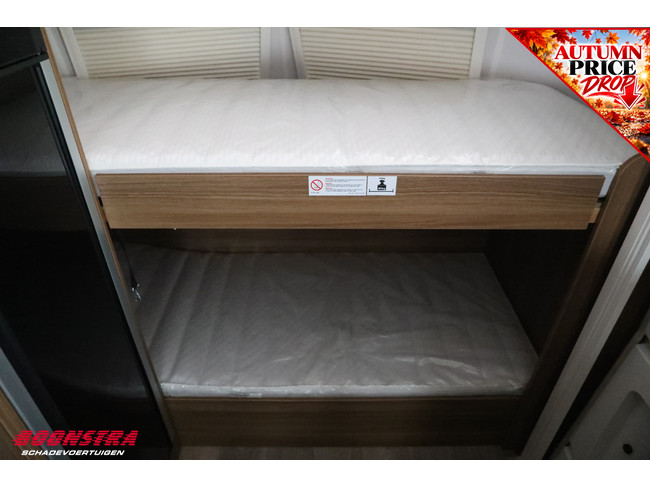 Eriba Touring 560 **NIEUW/NEU** Hefdak Stapelbed foto: 14