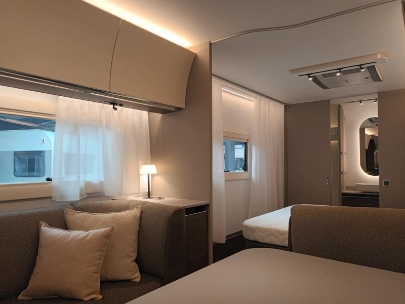 Adria Alpina 663 HT 