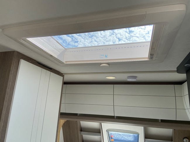 Hobby On Tour 390 SF foto: 8