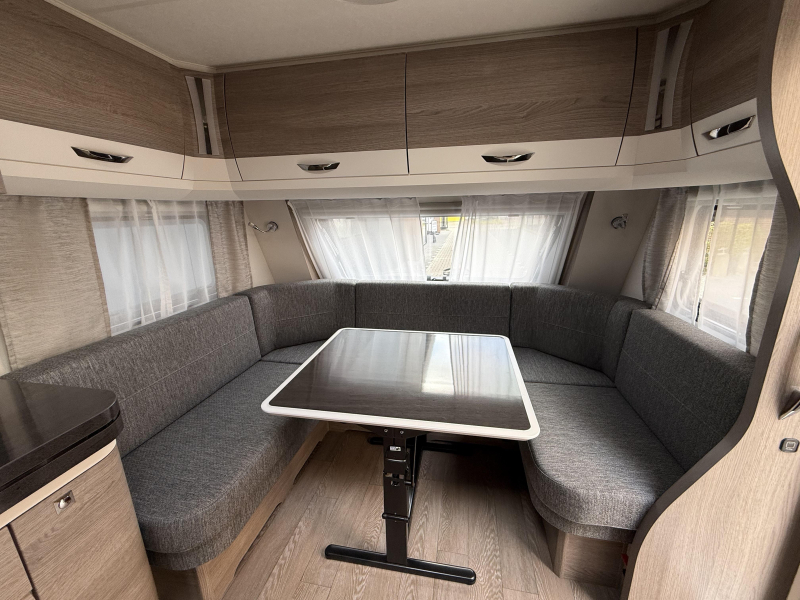 Hobby Prestige 560 WFU 