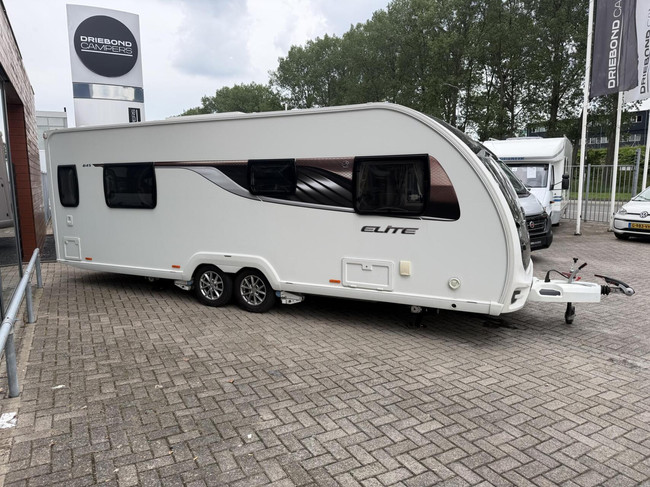 Swift Elite 645 Levelsysteem Mover Luifel Zonnepaneel Oven foto: 0