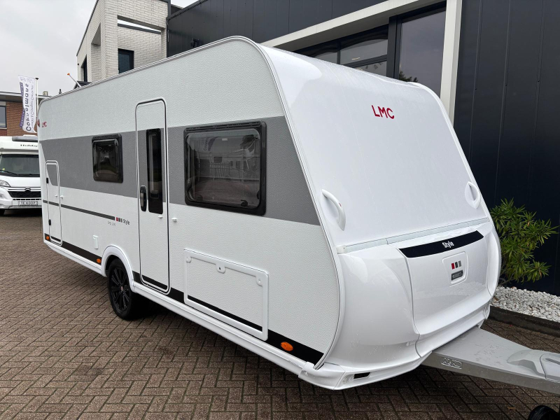 LMC Style 490 K model 2027, stapelbed  foto: 7
