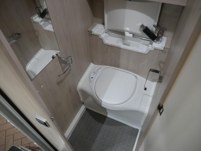Caravelair Alba 390 fietsenrek  foto: 16