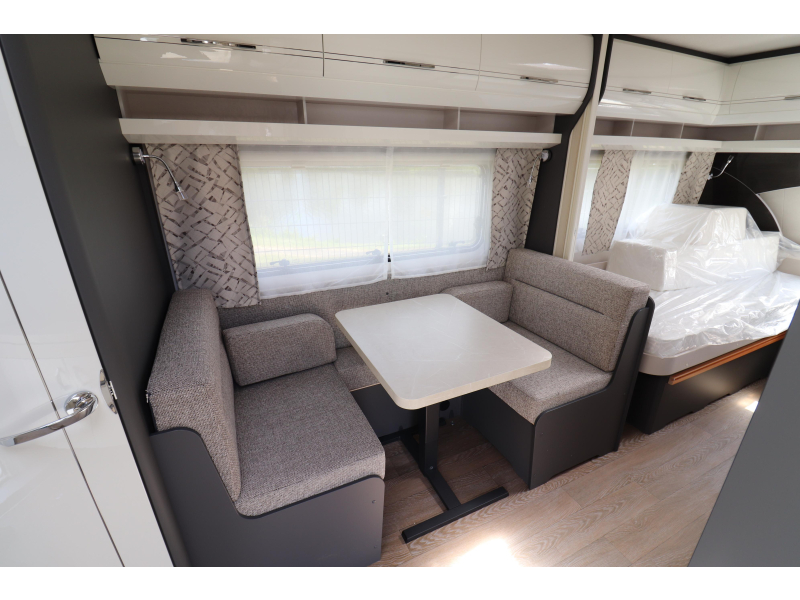 Hobby Excellent 460 SL Mover/ Luifel/ 2025  foto: 8