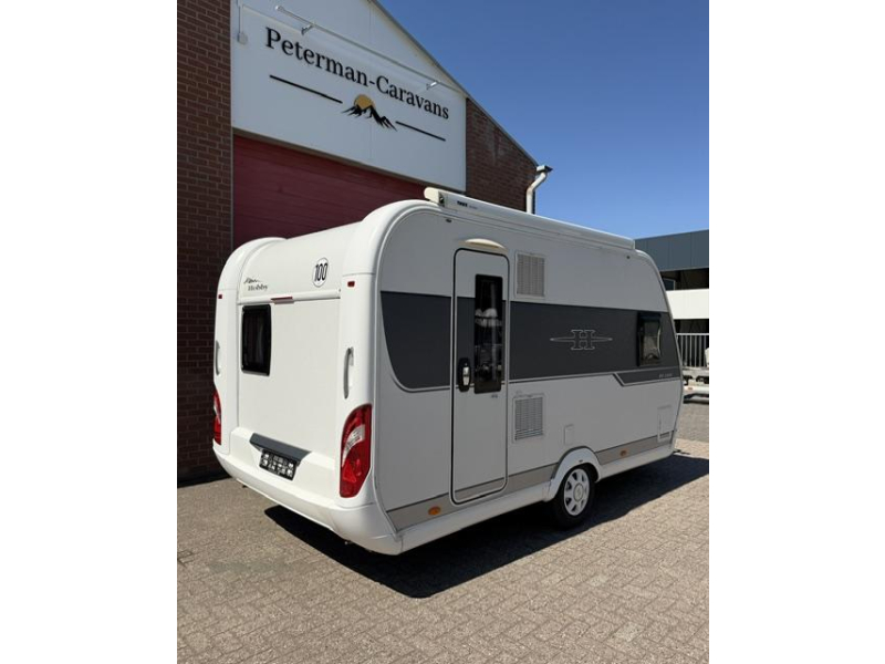 Hobby De Luxe 400 SFE Incl. Luifel en Voortent 