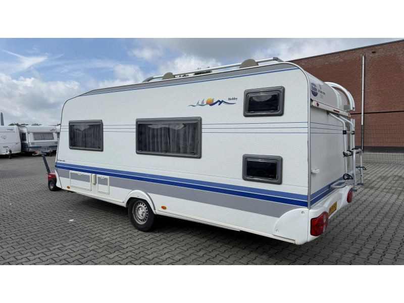 Hobby De luxe Easy 500 KMFE stapelbed zit frans bed  foto: 13