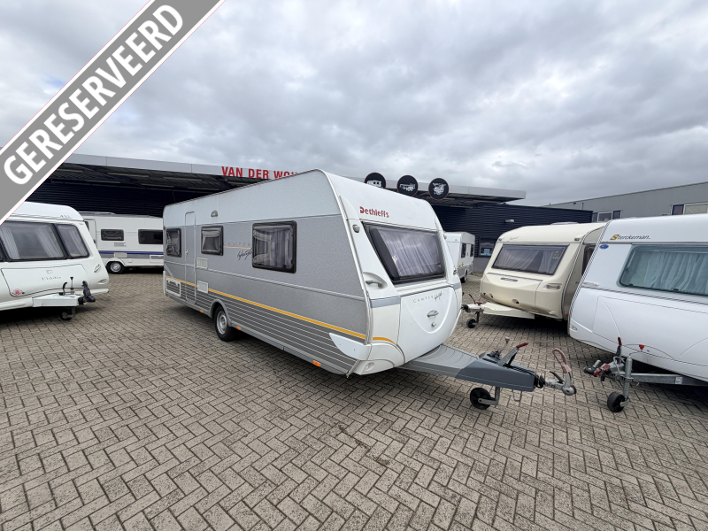 Dethleffs Camper Lifestyle 590 S Queensbed Airco tent  hoofdfoto: 1