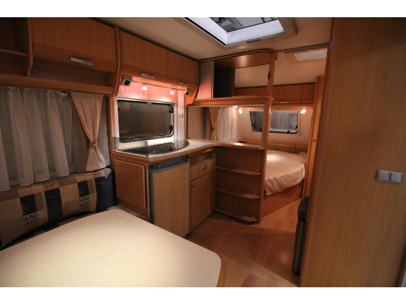 Beyerland Sprinter Sport 450 FB Mover,Voortent,Fietsenrek  foto: 15
