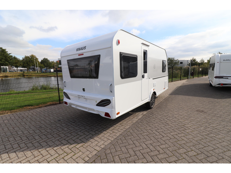 Knaus Sport Platinum 450 FU AKTIE - 200 