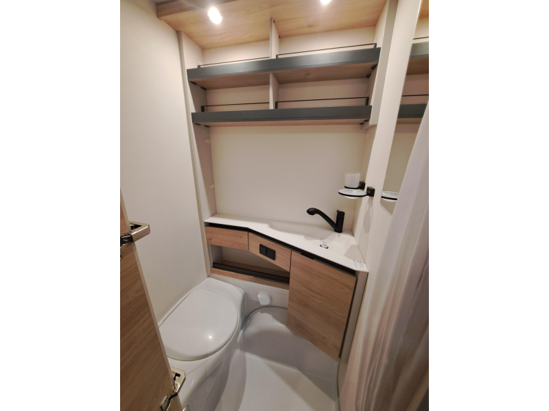 Dethleffs Camper 460 EL  foto: 12