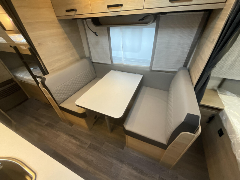 Weinsberg CaraOne 550 QDK STAPELBED-DOUCHE-RUIM 