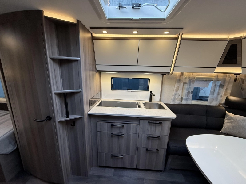 Kabe Estate 560 GLE Nieuw Binnen!  foto: 5