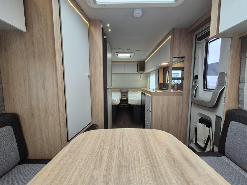 Knaus Sport Platinum 500 EU Rondzit + enkele bedden  foto: 17