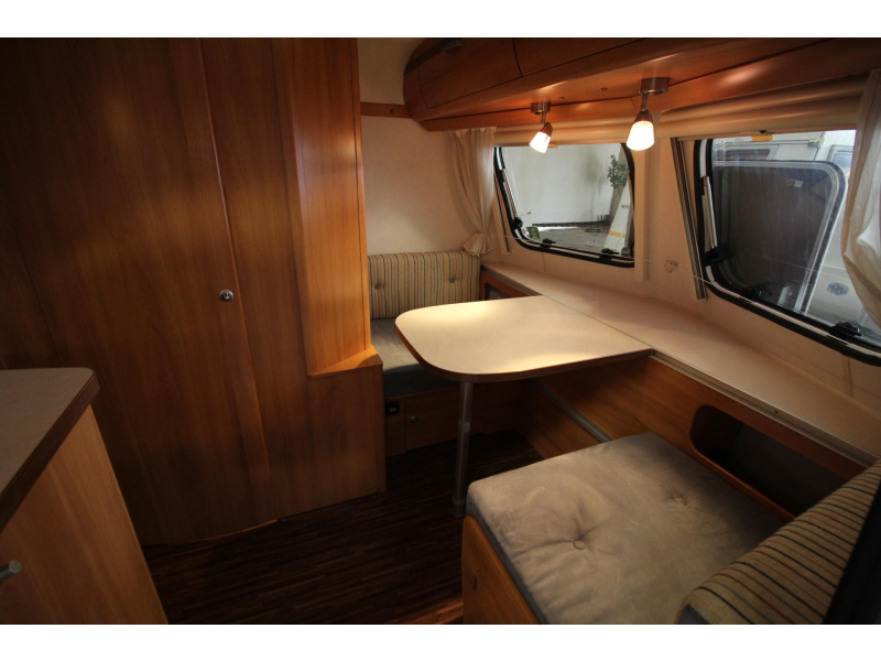 Eriba Touring Triton 430 GT Hefdak, Mover, Voortent  foto: 6